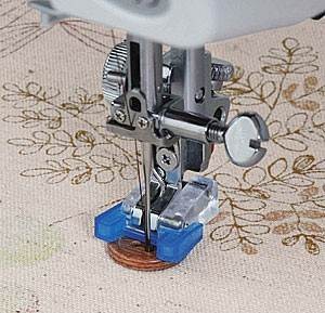 STOPKA DO PRZYSZYWANIA GUZIKÓW