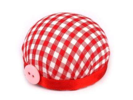 PODUSZKA IGIELNIK PODUSZECZKA NA SZPILKI IGŁY CZERWONA W KRATKĘ